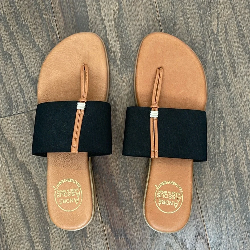 Andre Assous, Nice Neutral Featherweights Sandal, size 7 - Picture 1 of 3